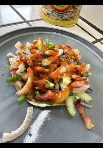 Tostadas de cueritos para la cruda