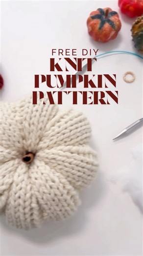 FREE new DIY knit pumpkin pattern. Check out my YouTube for a step-by-step tutorial 🎃