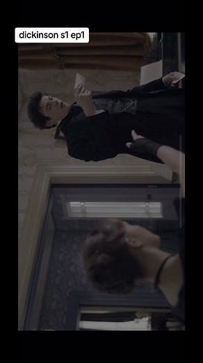 dickinson s1 ep1 #dickinson #haileesteinfeld #wlw #wlwkiss #fyp #foryou