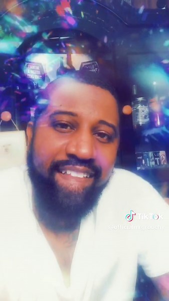 Face reveal 😉..#fyp #facereveal #grinch #chocolate #foryoupage | mr grouchy