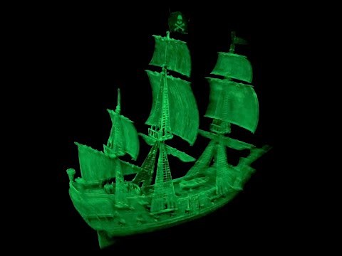 Revell Ghost Ship 'glow in the dark' kit