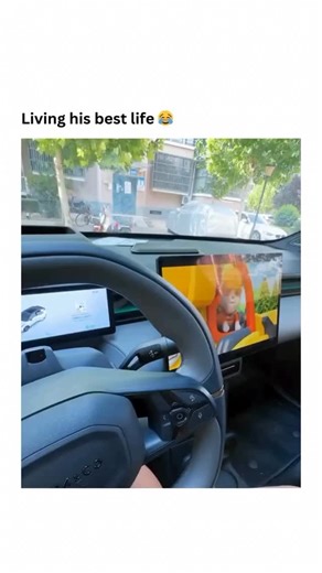 Paws 🐾 4HopeMission on Instagram: "Life goal achieved 😂"