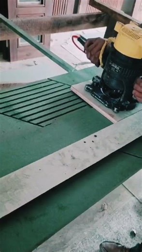 lower design hand router