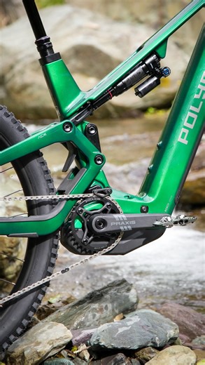 The calm before the climb. ⛰️⚡ The all new @polygonbikes Collosus TE0! With its 800 Wh battery and powerful BOSCH Performance Line CX motor (100 Nm of torque), brings effortless power to every climb and sprint. | Evo Cycles