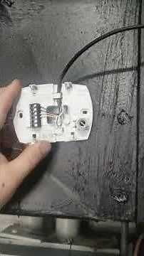 Aprilaire steam humidifier controlled by Honeywell humidipro