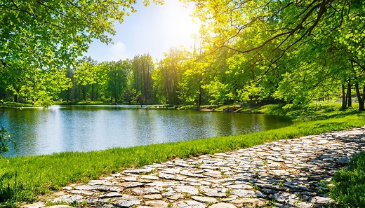Voici pourquoi le printemps ne commence ni le 20 ni le 21 mars cette année, et pourquoi on se trompe toujours