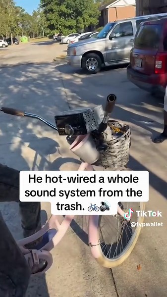 Creative Sound System Upcycle From Trash