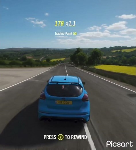 1 Time moment i caught in Forza Horizon 4 Demo (Rip the Astra)