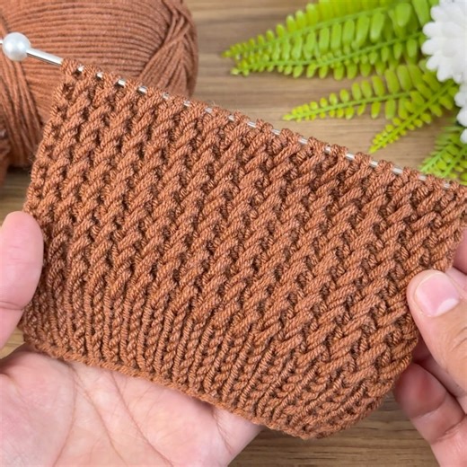 45K views · 636 reactions | Step-by-Step Two Needle Knitting Tutorial” | Knitting workshop | Facebook