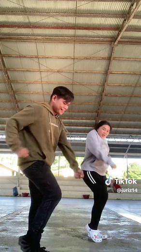 Apt ! #trend #fypシ #fakebodyy⚠️ #aptdancechallenge @JRvb27