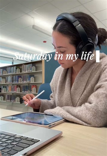 come with me to teach a double at Pure Barre, study, and go to my boyfriend’s hockey game!! #purebarre #medschooltiktok #hockey #indyfuel #fyp