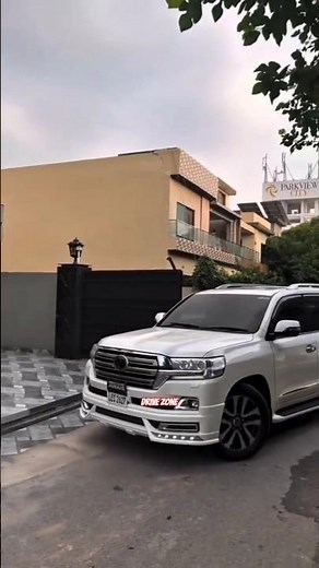 Toyota Land Cruiser 200 Review | Power, Luxury & Off-Road Beast | LC200 Full Walkaround”