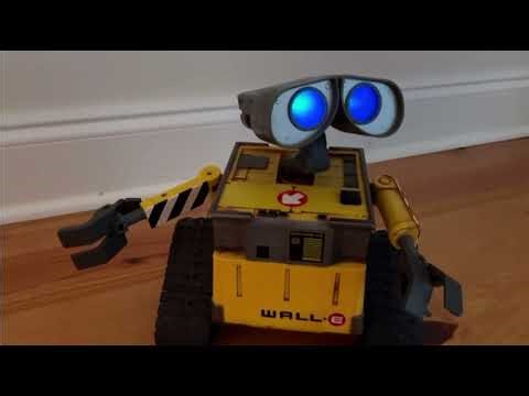 TESTED Disney Pixar Wall-E U Command Thinkway toy robot - no remote VIDEO