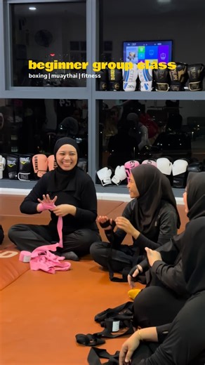1st Female Only MMA Studio 🇲🇾 on Instagram: "Beginner group class but the energy? 10/10 🔥 We had girls who never threw a punch before some a little shy at first. But once the gloves went on, everything changed. Laughter, chaos, teamwork and a whole lot of cheering for each other (even when everyone’s already out of breath) 😭 The best part? Hearing things like “sumpah tak puas” This is exactly what we built Fitness Champ for. A space for women to move, heal and connect without judgement. We’r