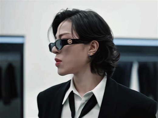 Junghwan y Papi Chulo: Un Vínculo Creativo