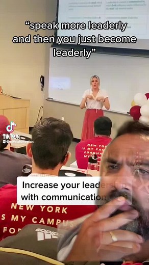 How to Speak Like a Confident Leader