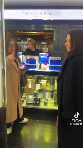 Khaleejis in London are some of the cringiest sycophantic simps you'll ever meet.These 5ft 7, high oestrogen, socially uncalibrated incel manlets parade aound like their dad owns Kensington High St.