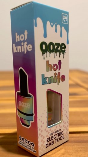 Ooze on Instagram: "Pickup #thatnewnew Twist Slim Pen 2.0 in our fresh colorway Polar Pearl. Looks tough with the new Ooze Hot Knife in rainbow. #oozelife"