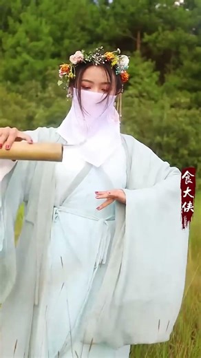 Have you ever seen a beautiful Chinese kung fu heroine
