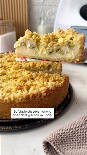 😍 So creamy! Rhubarb crumble cake with sour cream | Thermomix® recipe