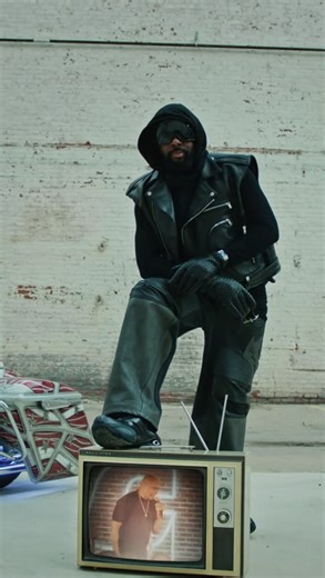 Wyclef Jean on Instagram: "Back From Abu Dhabi Video Out Now !!!!!!!!!!!!"