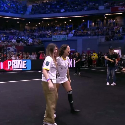 Marina Rivers Tira el Penal Para Pio | Twitch Streamer Riverggsam
