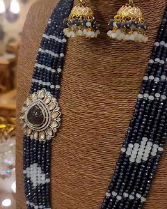 18 reactions | ❤Create timeless pieces with our fine selection of Tyaani kundun Amrapali Mala❤ #Designer #mala #with #gold #plating #Tyaani #kundan #with #silver #foiling #Garnet #stone *PRICE*: 10,500/ PKR Photography @adeel.sheikh.photography | Seasons Collection by Iqra & Eemaan | Facebook