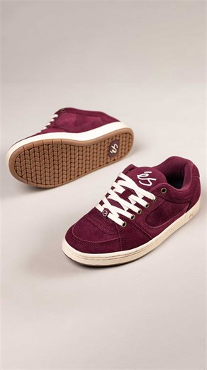 @SouthsideHTX on Instagram: "🆕 éS Accel Returns — The Original Is Back Unavailable since the mid-2000s, NOW available at southsideskateshop.com, the original 1995 éS Accel is officially back on the shelves — rebuilt in its exact classic shape that defined skate shoes during the golden era. Sleeker than the Accel OG. More substantial than the Accel Slim. This is the perfect in-between fit skaters have been missing for nearly two decades. Southside Stocking in 5 New Colorways💲 MSRP: $94.94 🧠 Ac