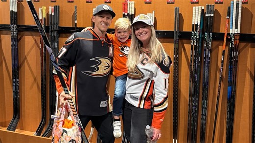 Four-Year-Old Ducks Fan Inspires Comeback Win
