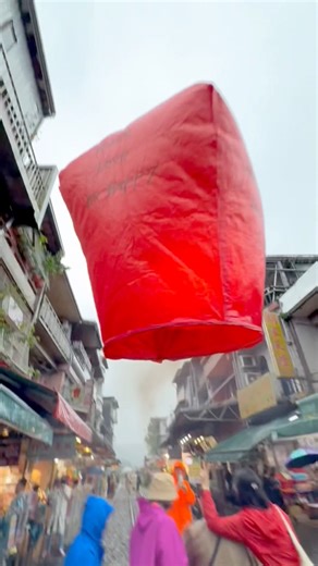 #skylantern #fbreelsfypシ゚ #highlightseveryone #fblifestyle | Lily Hook