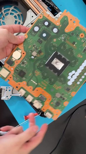 HMDI problems ? Shoot us a DM ! #ps5 #tacoma #smallbusiness #fyp #playstation #hdmi | iPhone Repair Tacoma | Facebook