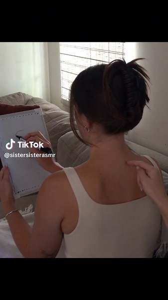 Engaging ASMR Back Drawing Game for Relaxation