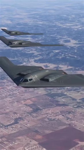 Bombowce stealth B-2 Spirit Sił Powietrznych USA właśnie wróciły do Stanów Zjednoczonych po ponad 36 godzinach spędzonych w powietrzu. Maszyny brały udział w nocnych uderzeniach na cele w Iranie, wykonując po drodze liczne tankowania w powietrzu, co jest standardowe przy tak długodystansowych misjach. � ilGiornale.it 1 Amerykańskie dowództwo potwierdziło, że B-2 zostały użyte do ataków na umocnione obiekty związane z irańskim programem rakietowym, wykorzystując bomby o masie około 2000 funtów. �