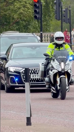 The Queen arrives to the first garden party of the year at Buckingham Palace ￼