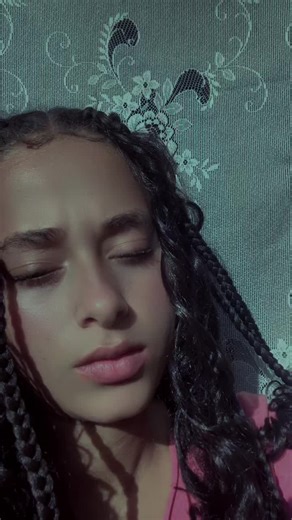 Mentionne-la, s'il vous plaît.❤️❤️ J’essaie de bien parler malgache. 🥹❤️#malgache🇲🇬 le euh ….euhh…euh 🤣😭