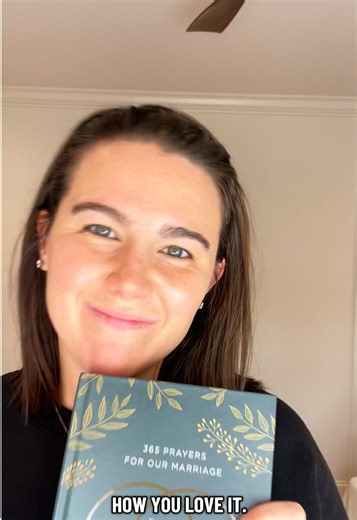 #marriedcouples #prayer #devotional #tiktokshopholidayhaul Let’s prioritize prayer in our marriage, check it out now 🤩