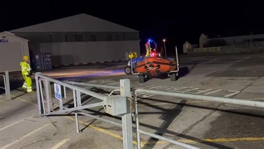 Shout #2 for 2026 Yesterday evening (5th Jan), HM Coastguard paged our volunteer crew to launch our D Class ILB 'David Radcliffe' at 1745hrs. The tasking was to assist Cowes RNLI Lifeboat with a yacht which had ran aground in proximity to Gurnard Ledge. Due to the tidal conditions at the time, Cowes requested our D Class lifeboat in order to get closer to the casualty vessel and assess the situation. A good bit of RNLI team work to start the year! The video below captures the moment our voluntee
