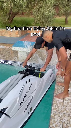 First time trying jet in the pool 🤪 #summer #pool #jet #fyp #fypシ゚viral