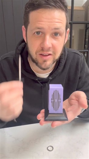 147K views · 575 reactions | The Best Magic Trick for £3 勞 (Mind Blown) #magic #illusions #magictricks | ashmarlow52 | Facebook