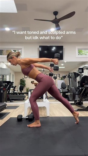 COURTENEY FISHER FITNESS on Instagram: "My favorite workouts on the planet! Just launched a new 5 min no equipment strength x pilates program PLUS.. we start the 1-week deload, Winter Refresh 12/29! First 4-week challenge of 2026 is Transformation and it will start January 5th!!! Come join us!! 🔗 in my bio to the method and challenge! #fitness #fitnessmotivation #fitnessjourney #fitnessreels #workoutmotivation pilates"