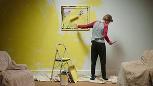 TCF Bank TV Spot, 'Retro Living Room'