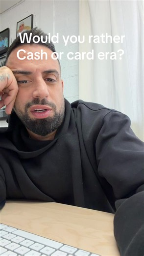 Cash or Card Era? Choosing How You Pay