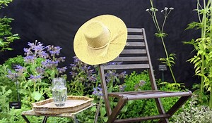 Garden Therapy: Simple Ways To De-stress and Heal