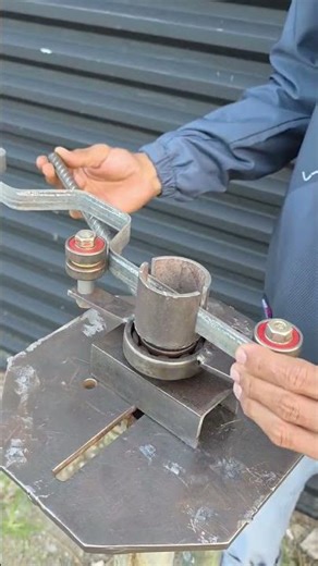 only using simple homemade tools #crafttools #tools #shortvideo #shorts #diy #welder