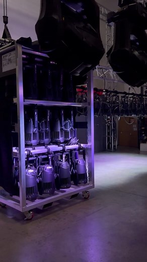 Under the rainbows or in the thunder, the MAC Aura Raven XIP shines on. ✨ The MAC Aura Raven XIP delivers 27,000 lumens of brightness and stunning eye-candy effects. It’s the ultimate weatherproof workhorse fixture, ready for any event, anywhere. Thanks Modern Illumination Productions / MIP for sharing the video! #MartinProfessional #MACAuraRavenXIP #LightingDesigners | Martin Professional