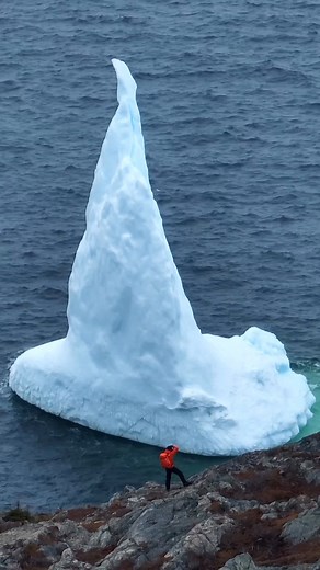 1.3K views · 72 reactions | When the ice reaches up to the sky ....