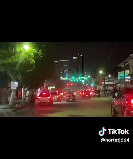 #viraltiktok #viralvideo #tijuanamexico #fugaparatijuanaoque🥳🍾🎉🍷🎊 ##nortetj664 #nortetj663