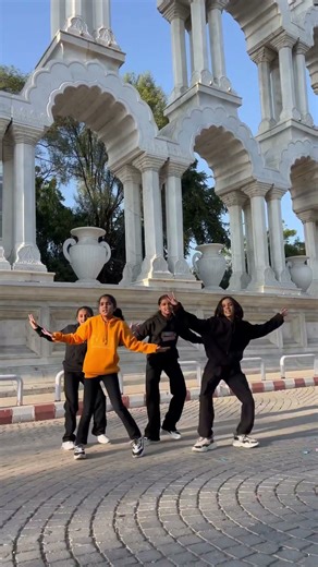 Bolero #bolero #dance #vengaboysdanceacademy #princenarula #hariyanvisong #komalchoudhary #viralsong