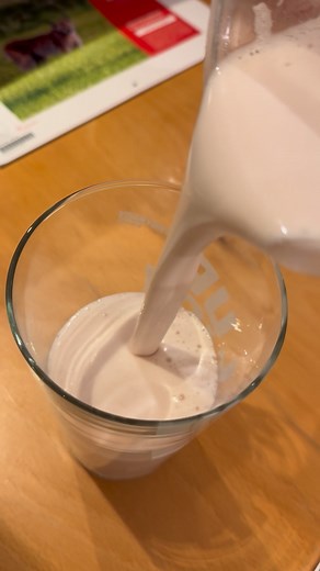 Heute nimmt euch Ole mit durch seinen Alltag als Praktikant bei uns. Von Trainingsfläche bis Backoffice – ein kleiner Blick darauf, wie ein typischer Tag bei uns aussieht.🤸🏋️‍♂️ #praktikum #training #fitnesstrainer #gesundheit #EinBlickHinterDieKulissen #studioalltag #maxxfitnessundgesundheit | MAXX Fitness & Gesundheit