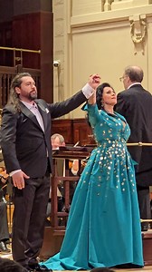 🎶 From the concert in March this year in Prague, with Teodor Ilincai and the Czech National Symphony Orchestra conducted by Nayden Todorov / Найден Тодоров, Vicino a te from Umberto Giordano’s Andrea Chénier❤️👏 | Angela Gheorghiu